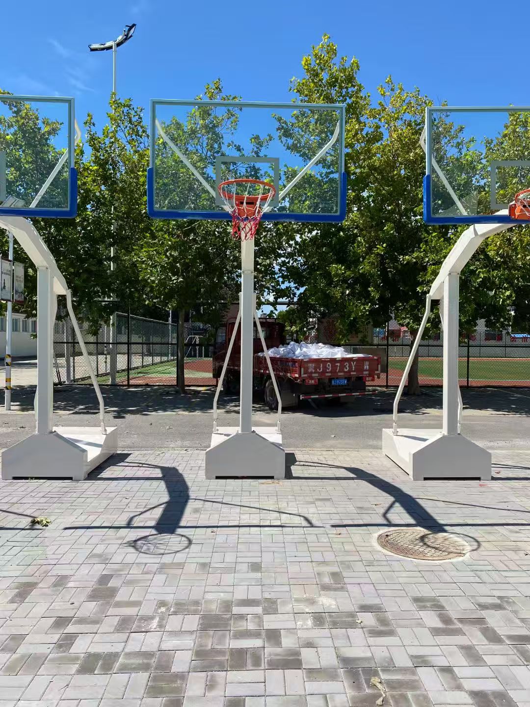 Top Recommendations for Competitive Electric Hydraulic Basketball Hoops | Hebei Junchi Sports Equipment